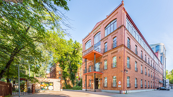 Prof. Popova street, 37B